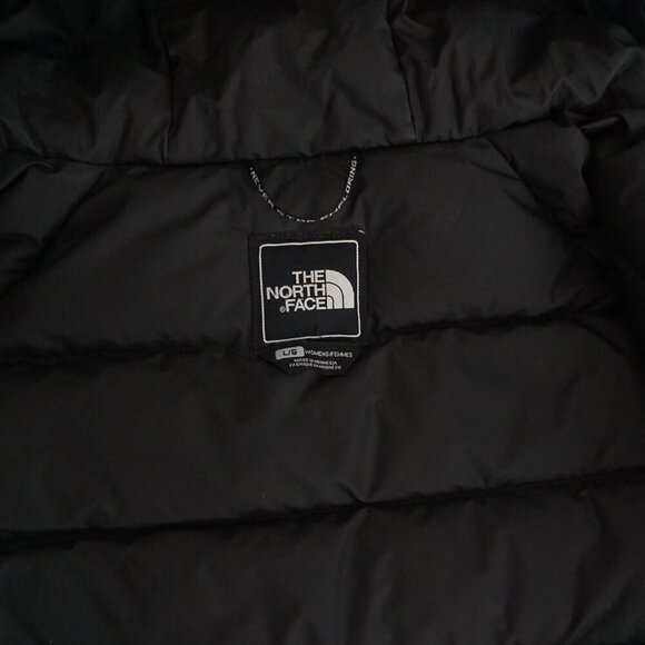 The North Face Black Puffer Belted Zip Up Winter Coat Large - Picture 14 of 15